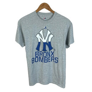 TS724 Mens Majestic Bronx Bombers MLB New York Yankees Baseball T Shirt M